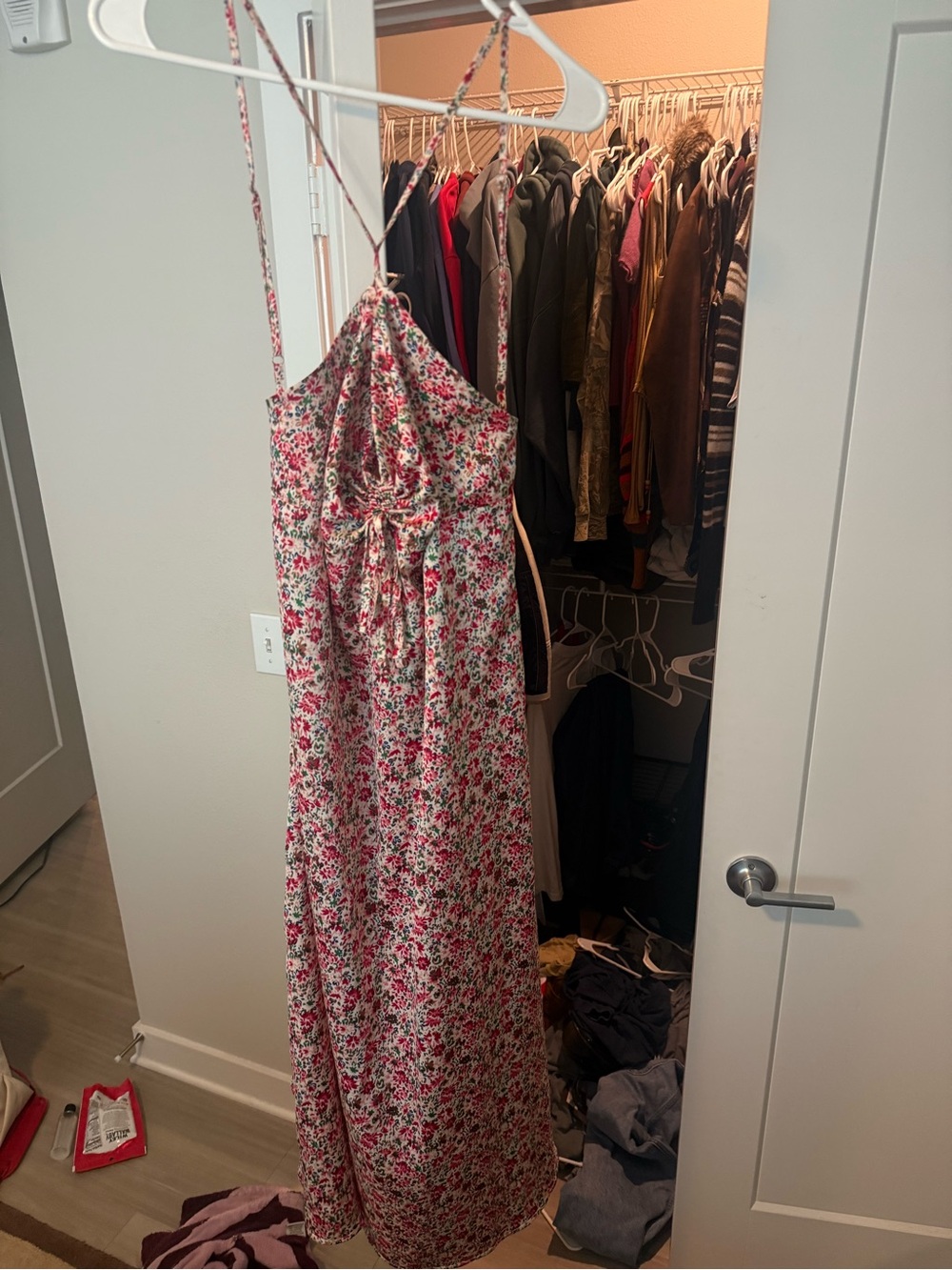 Kittenish Floral Midi Dress